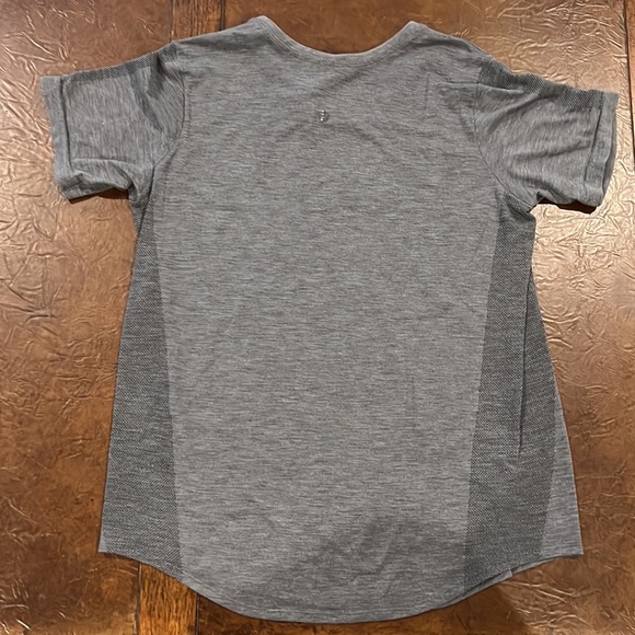 Gray Lululemon top - Picture 2 of 7